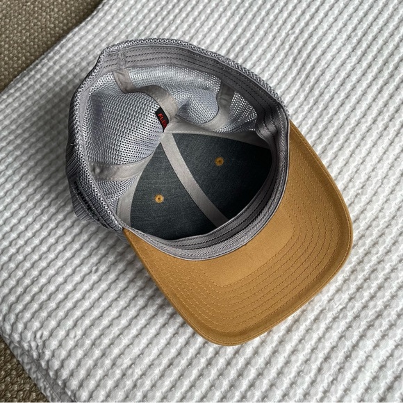 Columbia Baseball Cap Hat 🧢 - Picture 5 of 7